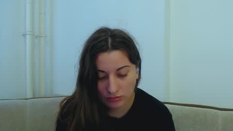 helen_adams_ online show from 10, 2, 2025