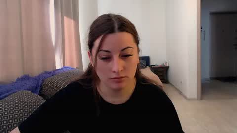 helen_adams_ online show from 23, 6, 2026
