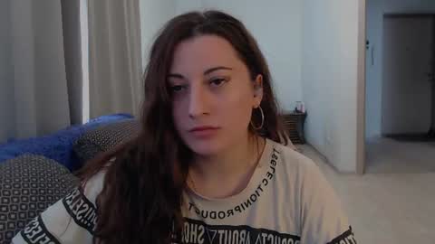 helen_adams_ online show from 7, 7, 2026