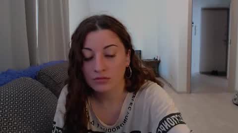 helen_adams_ online show from 11, 7, 2026