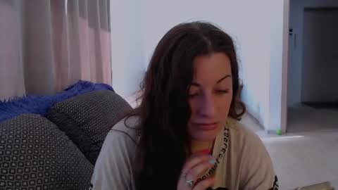 helen_adams_ online show from 16, 7, 2026