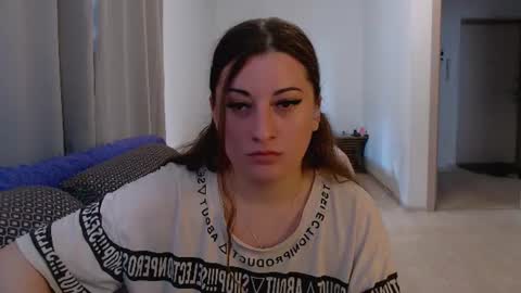 helen_adams_ online show from 29, 7, 2026