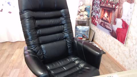 Snapshot of helen_bee chatting on 3, 12, 2024 Tanya online show from 3, 12, 2024