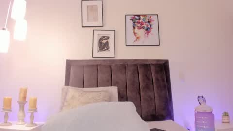 Helen  online show from 6, 2, 2025