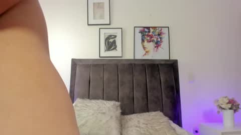 Snapshot of helen_mooree chatting on 8, 7, 2026 Helen online show from 8, 7, 2026