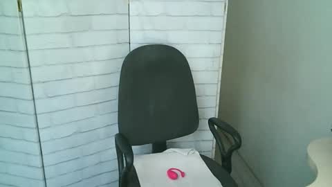 Helen online show from 15, 1, 2026