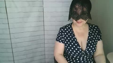 Helen online show from 11, 4, 2026