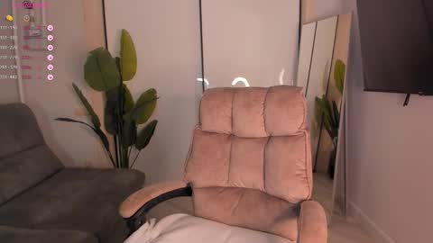 Helen online show from 18, 10, 2025