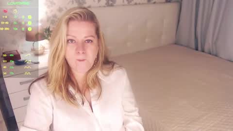 Helena Bonham online show from 18, 12, 2024