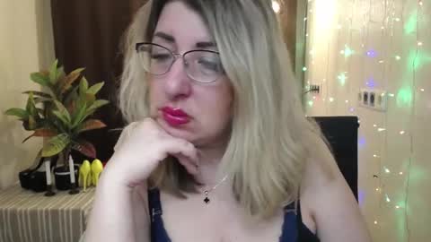 helenenigma online show from 5, 2, 2025