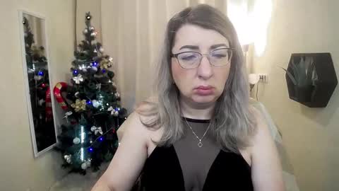 helenenigma online show from 5, 1, 2026