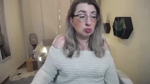 helenenigma online show from 16, 2, 2026