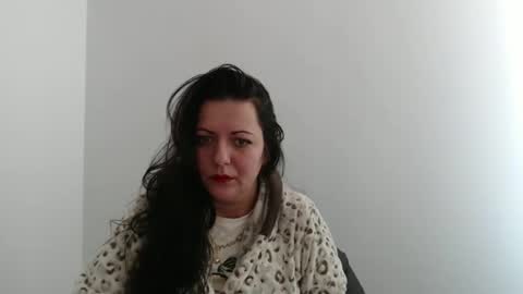 Snapshot of helenhh chatting on 3, 2, 2026 helenhh online show from 3, 2, 2026