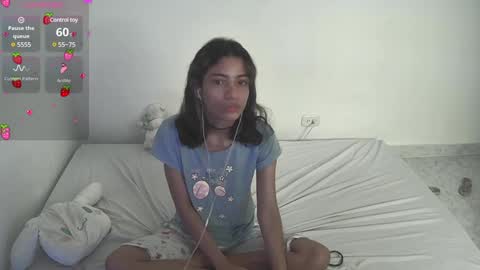 Helia Transfem and Amy online show from 16, 1, 2025