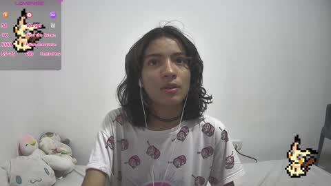 Helia Transfem and Amy online show from 23, 1, 2025