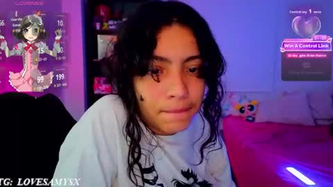 Snapshot of helia_n_amy chatting on 10, 7, 2026 Helia Transfem and Amy online show from 10, 7, 2026