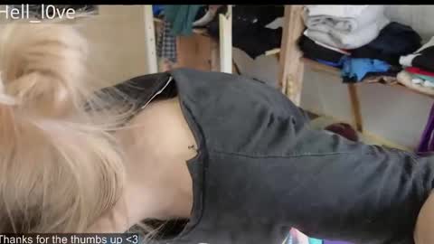 Snapshot of hell_l0ve chatting on 10, 12, 2024 Anastasiia online show from 10, 12, 2024