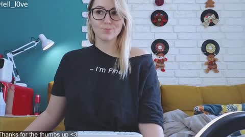 Snapshot of hell_l0ve chatting on 1, 2, 2025 Anastasiia online show from 1, 2, 2025