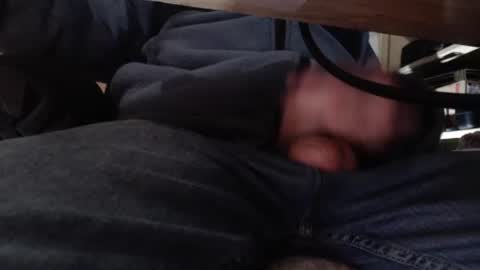 Hellainches8 online show from 20, 1, 2025