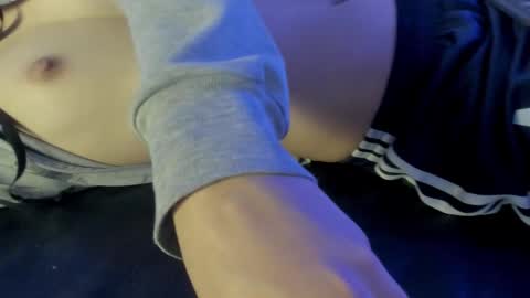 hellen__smith_ online show from 29, 3, 2026