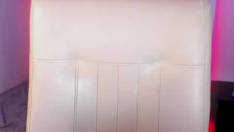 Snapshot of hellen__smith_ chatting on 18, 4, 2026 hellen__smith_ online show from 18, 4, 2026