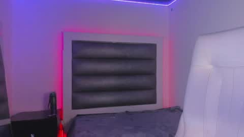 Snapshot of hellen__smith_ chatting on 13, 5, 2026 hellen__smith_ online show from 13, 5, 2026