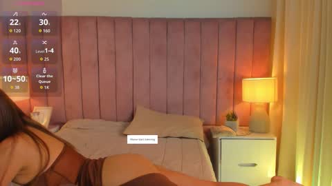 Snapshot of hellen_mckenzie chatting on 3, 10, 2025 hellen_mckenzie online show from 3, 10, 2025