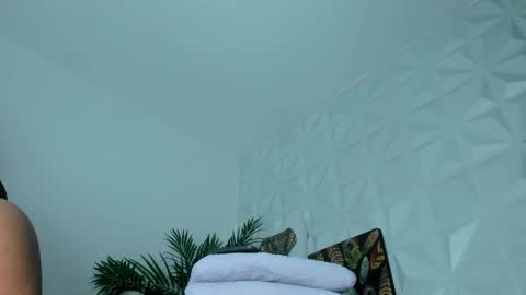 hellen     online show from 14, 11, 2025