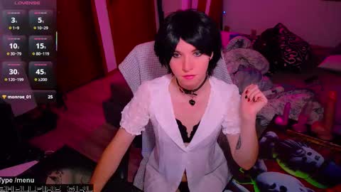 Snapshot of hellfire_girl chatting on 24, 10, 2025 Hayley online show from 24, 10, 2025