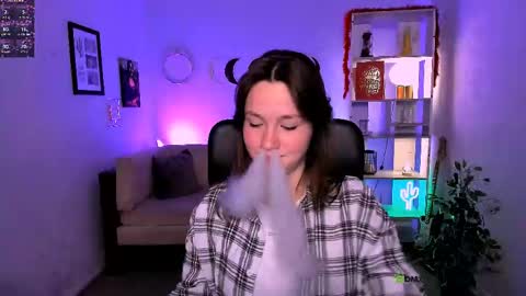 Helli online show from 15, 4, 2026