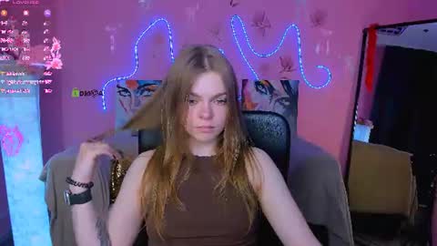 Snapshot of helli_belli chatting on 12, 6, 2026 Helli online show from 12, 6, 2026