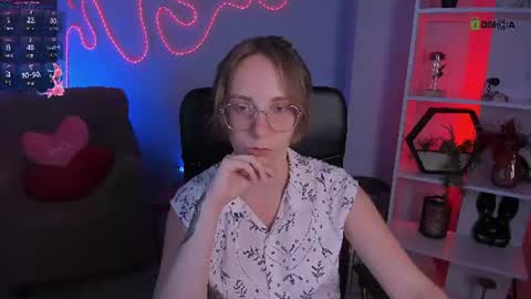 Snapshot of helli_belli chatting on 18, 7, 2026 Helli online show from 18, 7, 2026