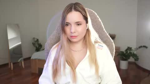 Snapshot of hello_taya chatting on 29, 9, 2025 Taya online show from 29, 9, 2025