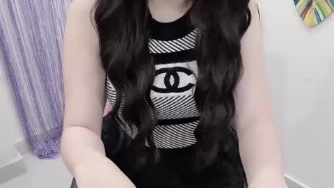 Snapshot of hellokitty_sexy chatting on 18, 5, 2026 hellokitty_sexy online show from 18, 5, 2026