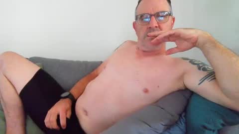 hempie1973 online show from 8, 1, 2026