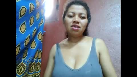 henitsaldy online show from 5, 10, 2025