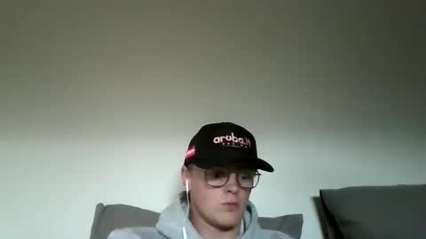 Snapshot of henrietje chatting on 14, 5, 2026 henrietje online show from 14, 5, 2026