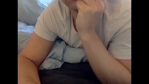 Henryhipster  sub  spank useme new Europe Twink kiss first fit kinky naughty online show from 3, 2, 2026