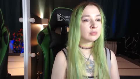 Hentaishiing online show from 6, 1, 2025