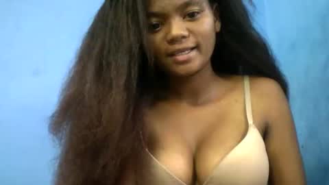 herisse01 online show from 11, 4, 2026