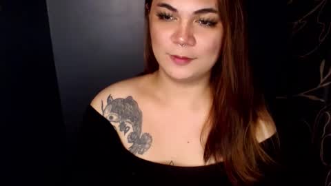 hermaphrodite199x online show from 16, 9, 2025