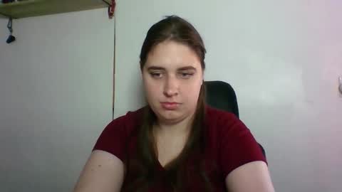 hess_luna_ online show from 15, 10, 2025