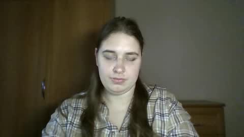 hess_luna_ online show from 29, 10, 2025