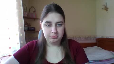 hess_luna_ online show from 14, 4, 2026