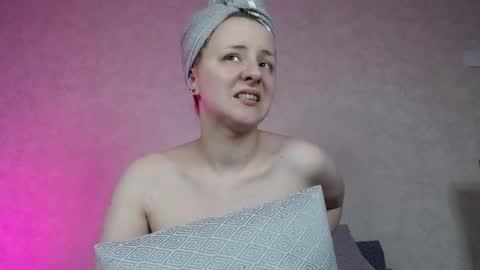 Hesssa Prime time  The broadcasts start at 3am and 3 pm London time  online show from 9, 11, 2025