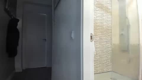 heterooli online show from 17, 2, 2025