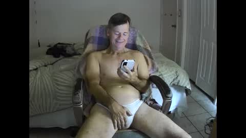 Snapshot of hewes1 chatting on 7, 12, 2024 hewes1 online show from 7, 12, 2024