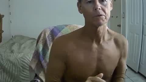 Snapshot of hewes1 chatting on 14, 9, 2025 hewes1 online show from 14, 9, 2025