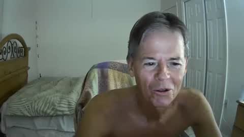 Snapshot of hewes1 chatting on 28, 9, 2025 hewes1 online show from 28, 9, 2025