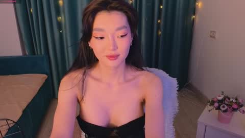 Snapshot of hey_herbal chatting on 5, 2, 2025 Audrey online show from 5, 2, 2025